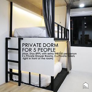 Dormitory Room Mixed