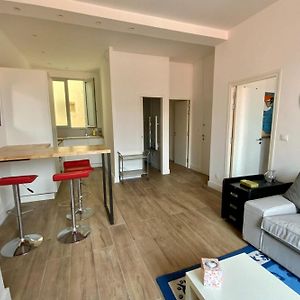 Le Flaugergues - 2 Minutes From Place De La Comedie!