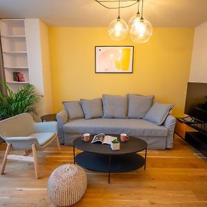 Design 1Bdr Apartment Near City Center