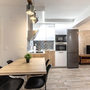 Bilbao Park III With Parking By Aston Rentals