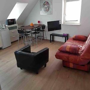 Appartement à 2 Chambres à Coucher