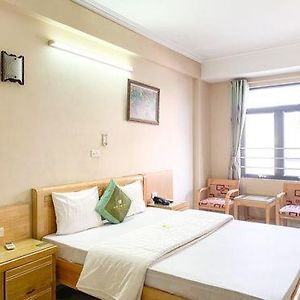 Chambre Standarde Lit Queen-Size