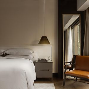 Chambre Accessible aux Personnes à Mobilité Réduite de Luxe Lit King-Size
