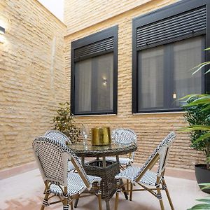 Genteel Home Acetres