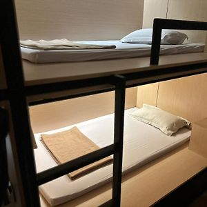 Dormitory Room Mixed