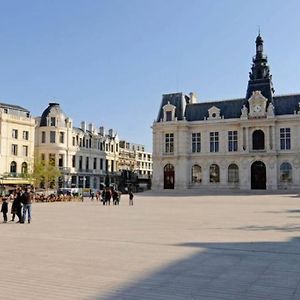 Appartement En Face De La Gare - Centre Ville