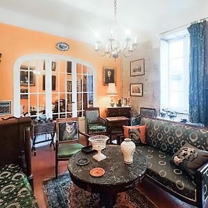 Appartement à 3 Chambres à Coucher