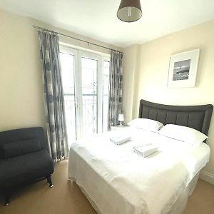 Appartement à 2 Chambres à Coucher