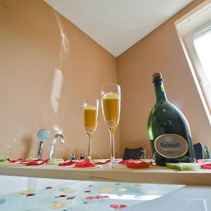 Buranoroom Jacuzzi Haut De Gamme Parkingfree