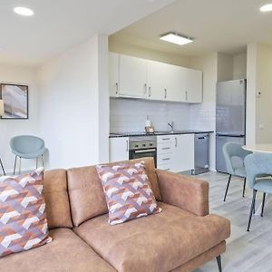 Appartement à 2 Chambres à Coucher