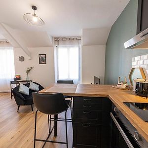 Coquelin - Joli Appartement Renove