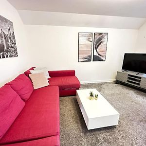 Paradigm House, Delightful 2-Bedroom Flat 4, Oxford