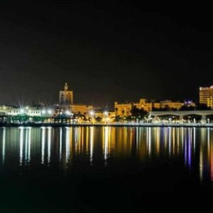 Apartamento En Pleno Centro De Malaga