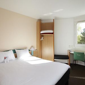 Chambre Adjacente