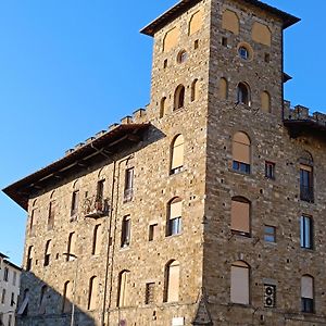 Florence Castle Apartment 2 Bedrooms, 2 Bathrooms