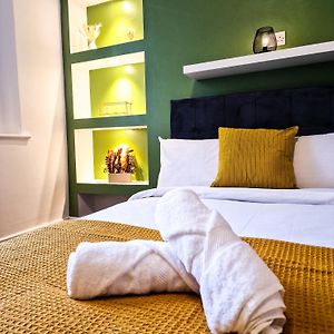 Appartement à 2 Chambres à Coucher