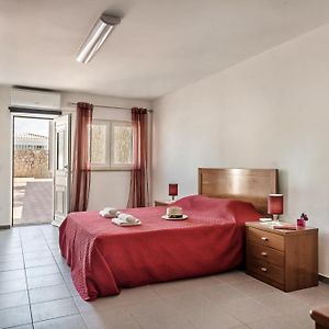 Villa Das Oliveiras Amazing Location Walk To Marina Restaurants Beach
