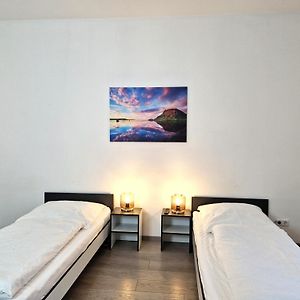 Appartement à 2 Chambres à Coucher
