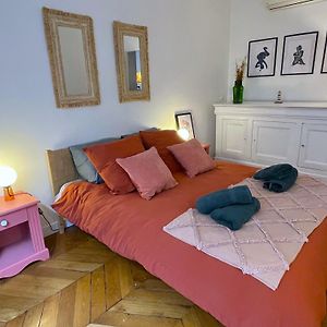 Lovely Haussmannian Flat In Montparnasse