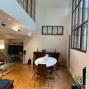 Appartement à 3 Chambres à Coucher
