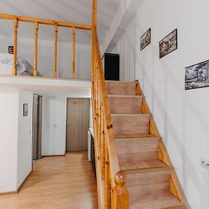 Studio Piata Amzei Nr.1