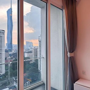 Lux Suites Kl City Pavilion Bukit Bintang With Infinity Pool