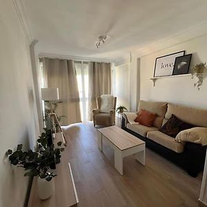 Appartement à 3 Chambres à Coucher