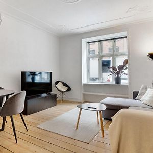 Perfectly Located Cozy Apartment