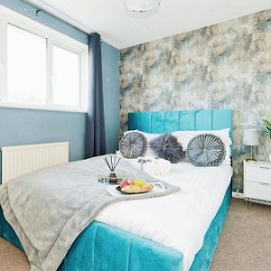 Field Lodge Canterbury With Private Parking And Hot Tub
