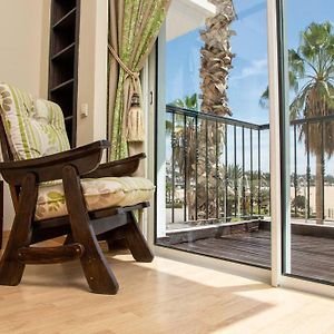 Spacious Beachview Condo Marina - Families Only