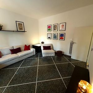 Spacious Three-Room Apartment In Saragozza