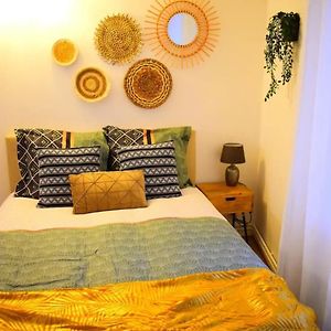 Appartement à 2 Chambres à Coucher