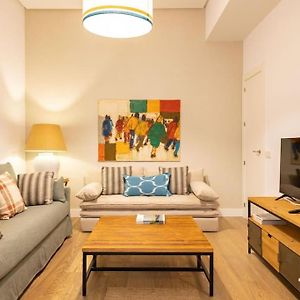 Appartement à 3 Chambres à Coucher