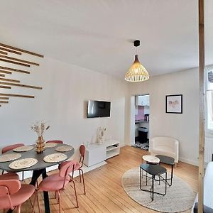 Appartement à 2 Chambres à Coucher