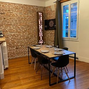 Appartement à 2 Chambres à Coucher