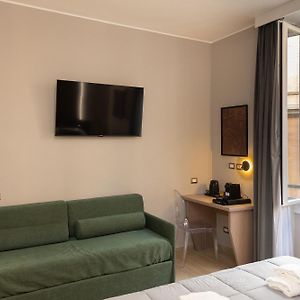 Iron Luxury Rooms
