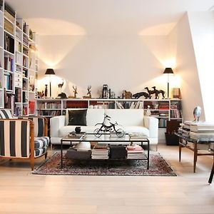 Appartement à 2 Chambres à Coucher