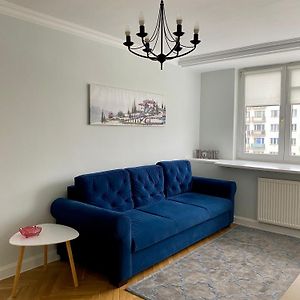 Appartement à 3 Chambres à Coucher