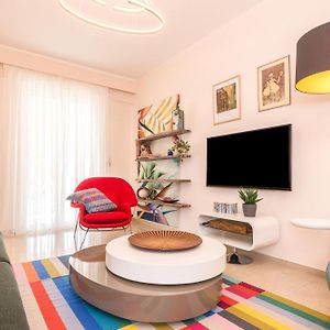 Three Bedrooms Apt In Kallithea