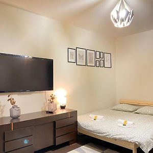 Halby Rooms In The Very Center Of Warsaw