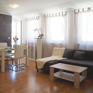 Janka Apartment