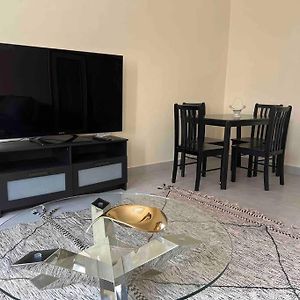 Superbe Appartement Proche De Toutes Les Commodite