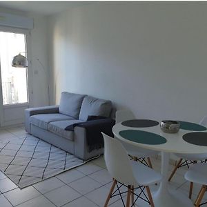 Appartement à 3 Chambres à Coucher