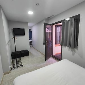 Family Private Bathroom King Room