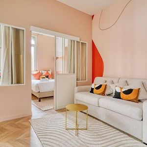Appartement à 2 Chambres à Coucher