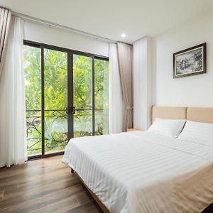 Studio-Vincent Apartment Hanoi