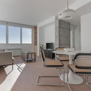 Appartement à 2 Chambres à Coucher