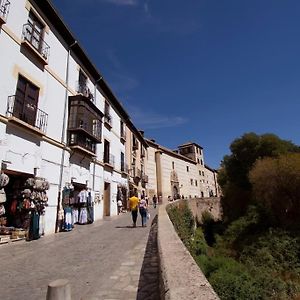 Alhambra Enamora 1 -Paseo De Los Tristes View 1 -C