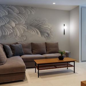 Azalea Luxury Apartment