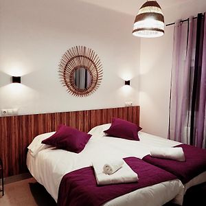 Violeta Suite
